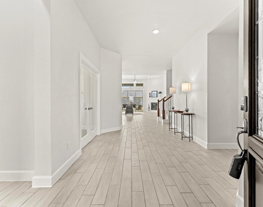 9606 Pink Blossom Court - Photo Thumbnail 3