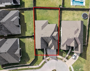 9606 Pink Blossom Court - Photo Thumbnail 40