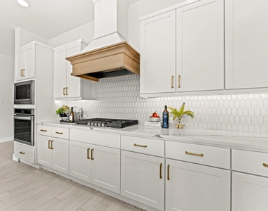 9606 Pink Blossom Court - Photo Thumbnail 13