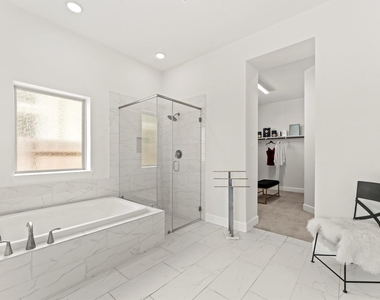 9606 Pink Blossom Court - Photo Thumbnail 20