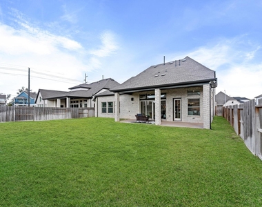 9606 Pink Blossom Court - Photo Thumbnail 37