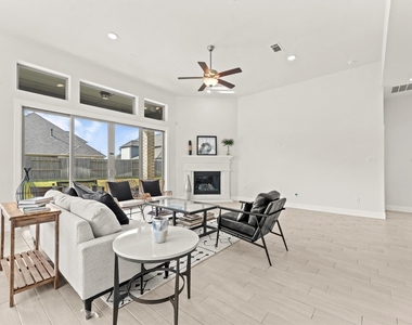 9606 Pink Blossom Court - Photo Thumbnail 15