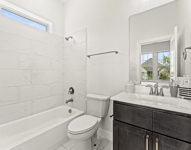 9606 Pink Blossom Court - Photo Thumbnail 24