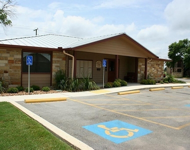 2701 Zanderson - Photo Thumbnail 1
