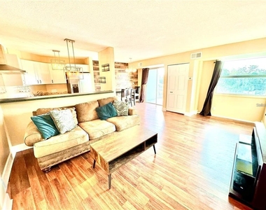 3315 58th Avenue S - Photo Thumbnail 2