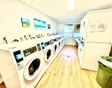 3315 58th Avenue S - Photo Thumbnail 11