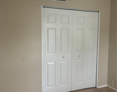 7193 E Bank Dr - Photo Thumbnail 11