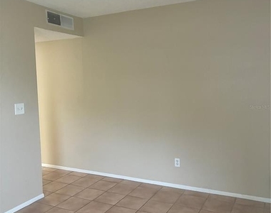 7193 E Bank Dr - Photo Thumbnail 4