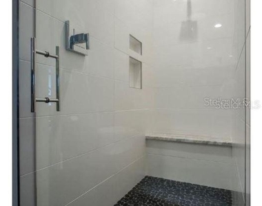 356 Bayview Drive Ne - Photo Thumbnail 12