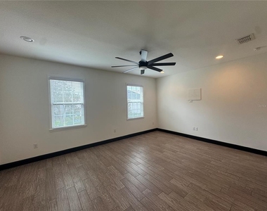 331 N Trask Street - Photo Thumbnail 8
