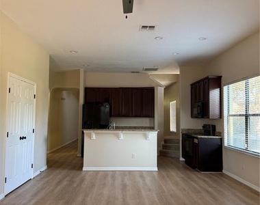713 Bridgeford Crossing Boulevard - Photo Thumbnail 7