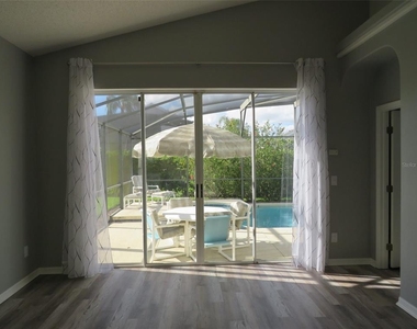 16625 Palm Spring Drive - Photo Thumbnail 32