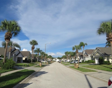 16625 Palm Spring Drive - Photo Thumbnail 2