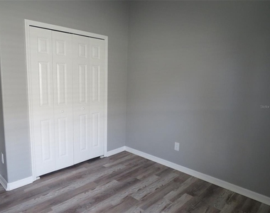 16625 Palm Spring Drive - Photo Thumbnail 23