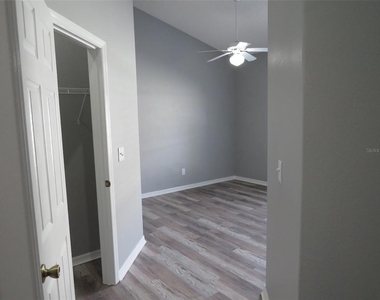 16625 Palm Spring Drive - Photo Thumbnail 28
