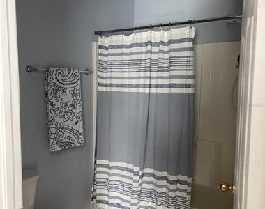1708 Blue Lake Circle - Photo Thumbnail 7