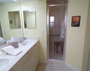 3845 Albacete Circle - Photo Thumbnail 31
