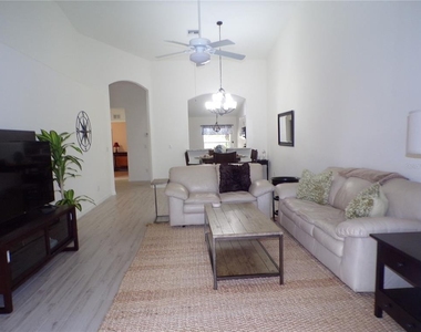 3845 Albacete Circle - Photo Thumbnail 36