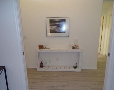 3845 Albacete Circle - Photo Thumbnail 17
