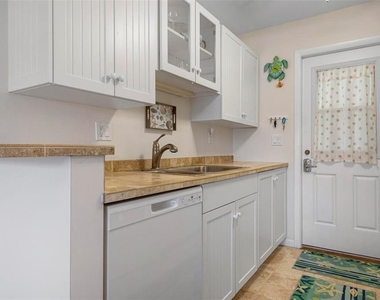3808 Gulf Of Mexico Drive - Photo Thumbnail 3