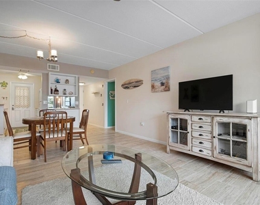 3808 Gulf Of Mexico Drive - Photo Thumbnail 11