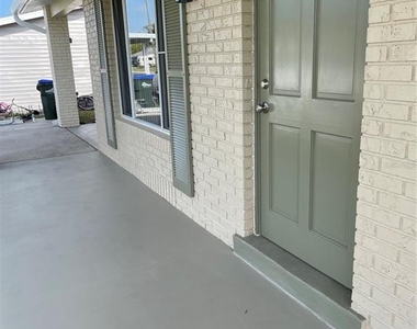 6185 Deming Avenue - Photo Thumbnail 16