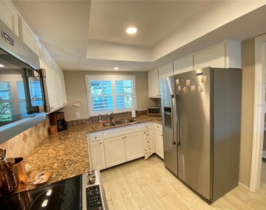 10431 Waterbird Way - Photo Thumbnail 12
