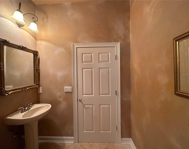 110 Portofino Drive - Photo Thumbnail 42