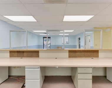 457 State Street - Photo Thumbnail 11