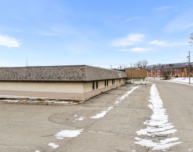 457 State Street - Photo Thumbnail 6