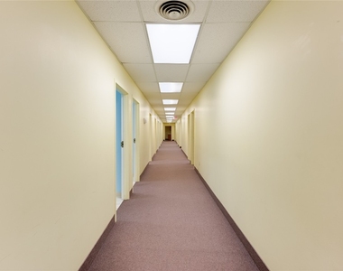 457 State Street - Photo Thumbnail 9