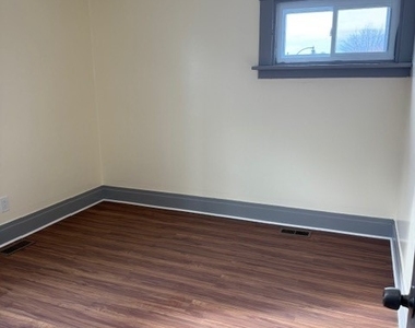 2255 Genesee Street - Photo Thumbnail 25