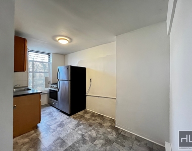 147 Starr Street - Photo Thumbnail 19