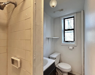 147 Starr Street - Photo Thumbnail 20