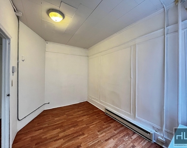 147 Starr Street - Photo Thumbnail 12