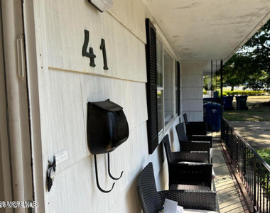 41 Heath Avenue - Photo Thumbnail 2