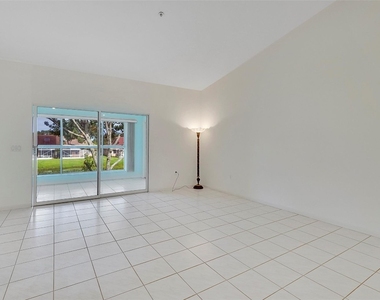 5876 Regal Glen Drive - Photo Thumbnail 17