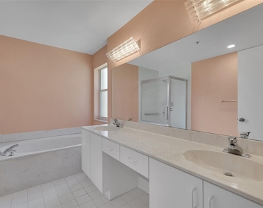 5876 Regal Glen Drive - Photo Thumbnail 30