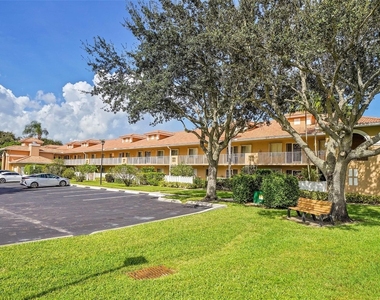 5876 Regal Glen Drive - Photo Thumbnail 1