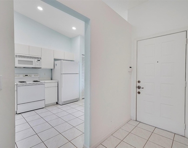 5876 Regal Glen Drive - Photo Thumbnail 6