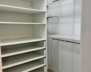 4347 Bellaire Drive S - Photo Thumbnail 19