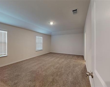 15133 Ace Drive - Photo Thumbnail 13