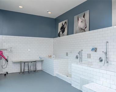 905 Kenilworth Avenue - Photo Thumbnail 27