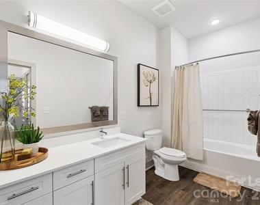905 Kenilworth Avenue - Photo Thumbnail 36