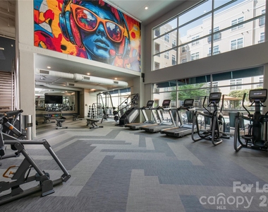 905 Kenilworth Avenue - Photo Thumbnail 15