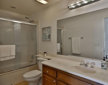 828 D Avenue - Photo Thumbnail 19