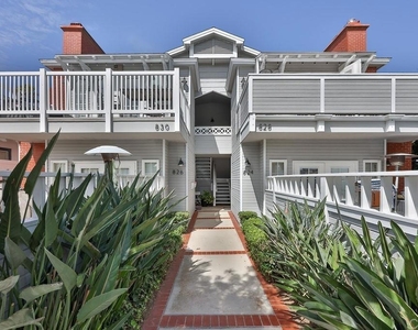 828 D Avenue - Photo Thumbnail 36