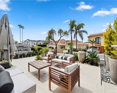 312 Carnation Avenue - Photo Thumbnail 30