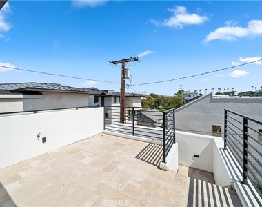 312 Carnation Avenue - Photo Thumbnail 23
