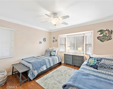 1466 Randall Way - Photo Thumbnail 23